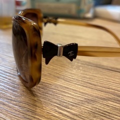 シャネル べっ甲リボンサングラスの画像