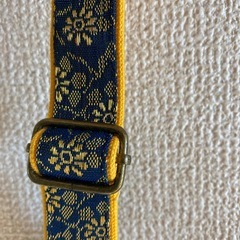 畳縁を使用して作られた、ショルダーバッグの画像