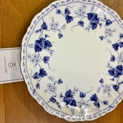 飯台36cm、取皿5枚、ナルミのケーキ大皿の画像