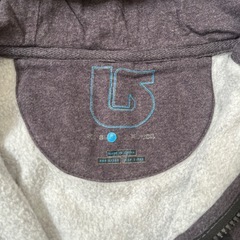 【美品】BURTONメンズ裏起毛パーカーMの画像