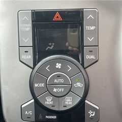 誰でも車が買える次世代低与信ローン専門店／ 安心の１年保証付き 距離無制限！中古車販売 カーメル福島本店 　平成21年 　トヨタ　ノア　X　L セレクション　165000㌔の画像