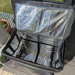 ウーバーイーツ 配達用バッグの画像