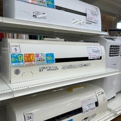 リユースのサカイ東金店 TOSHIBA エアコン 19年製 2.2kw TJ16095の画像