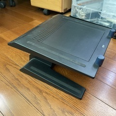 サンワサプライ ノートパソコンスタンド CR-35の画像