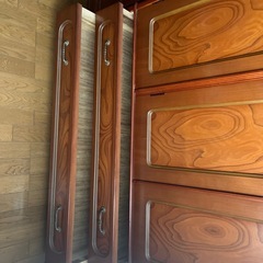 桐の箪笥の画像