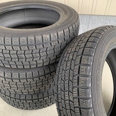 中古スタッドレスの画像