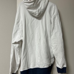 サンタクルーズ　パーカーの画像