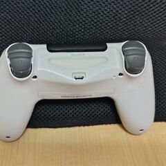 PS4 純正DualShockコントローラー ホワイトの画像