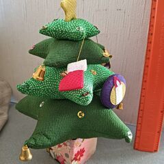 和テイストのクリスマスツリーの画像