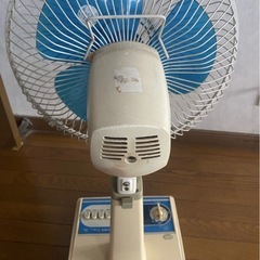 レトロ扇風機の画像