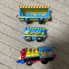 トーマスとクラウディア・アーサーのセット プラレールの画像