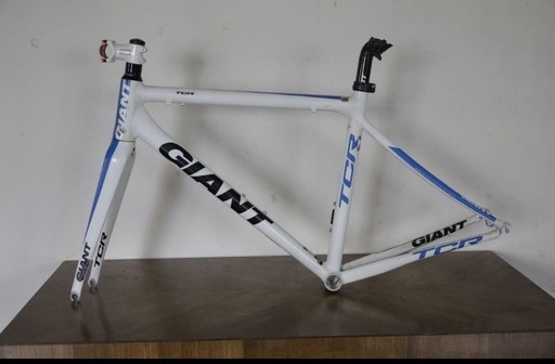 GIANT TCR 白/青 Sサイズ相当