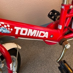 子供自転車 12インチ トミカ赤　の画像