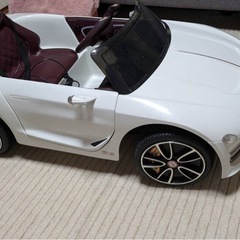 ベントレー　おもちゃの画像