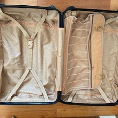 【引き取り限定】スーツケース（ブラック／Lサイズ相当)の画像