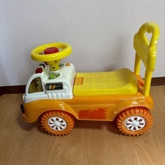 車　おもちゃ　子ども用品の画像