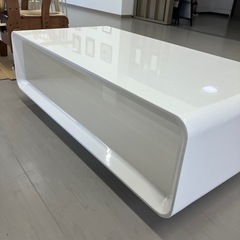 テーブル白の画像