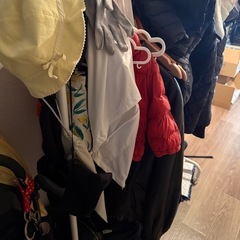 IKEA ハンガーラックの画像