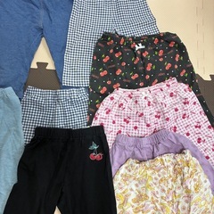 100サイズ　ズボンセット　保育園の画像