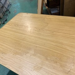 テーブル　小の画像