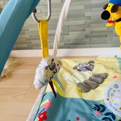 おもちゃ　ベビージム　プレイマット　ひつじのショーンの画像