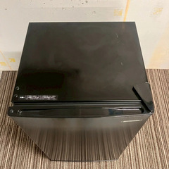 A8213【お買い得商品‼】IRIS  アイリスオーヤマ   2022年製冷蔵庫  冷凍冷蔵庫  IRJD-9A-Bの画像