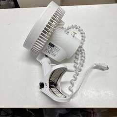 I 2511-220 山善　首振りサーキュレーター　2023年製　通電確認済み　キズ汚れ有りの画像