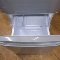 ①2ドア冷蔵庫 146L 2017年製 三菱 シルバー MR-P15A-S 100Lクラス ミツビシ 家電 札幌市 厚別の画像