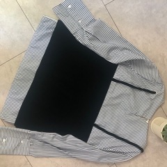 ストライブとベルベット風ビスチェがお洒落の画像