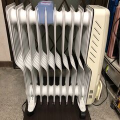 配送可　空気を汚さない暖房器具　ROSSO オイルヒーター 2018年製造 EJ-CA041【6～10畳】　ON/OFFタイマー機能付き　加湿タンク付き　動作確認済みの画像