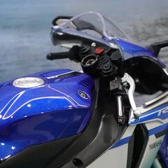 MSZYAMAHA VZF-R 1:12 ダイキャストモーターサイクル新品の画像