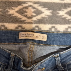 ZARA »»» レディース スキニーデニム 42の画像