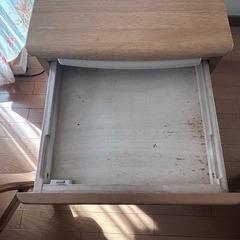 勉強机のサイドデスクの画像