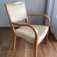 ダイニングチェア(カリモク製品)【町田市再生家具】252300の画像