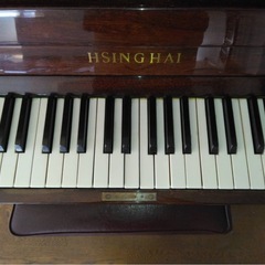 アップライトピアノ　　　　　の画像