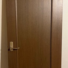 【建具交換・リフォーム・DIY・建材】木製ドア　開き戸　高さ約2000mm × 幅約700mm 引取り限定の画像