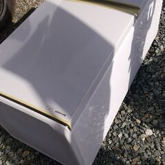 トタン鉄屑 冷蔵庫の画像