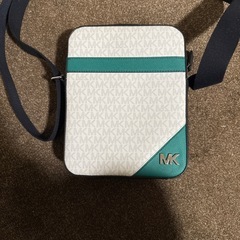 マイケルコースメンズの画像