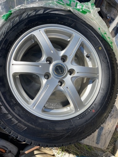 195/65/15 新品タイヤとアルミホイール