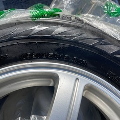 195/65/15 新品タイヤとアルミホイールの画像