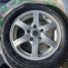 195/65/15 新品タイヤとアルミホイールの画像
