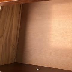 鍵付き収納棚の画像