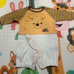 ベビー服　ロンパースの画像