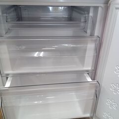 ★リユースのサカイ水戸店★ Haier 冷蔵庫 148L 19年製 動作確認／クリーニング済み MT6165の画像