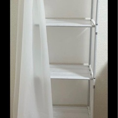 ホワイト 4段収納ラック 透明カバー付きの画像