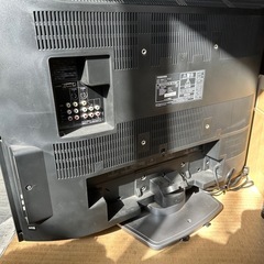 TOSHIBA 32インチ液晶テレビ 32C1000の画像