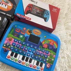 子供　おもちゃ4点の画像