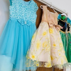 120サイズくらいのドレス3点おまとめの画像