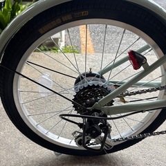 【折りたたみ自転車】【20インチ】【管理番号11011】町の画像