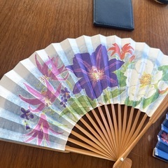 サングラス　子供用　パスケース　扇子の画像